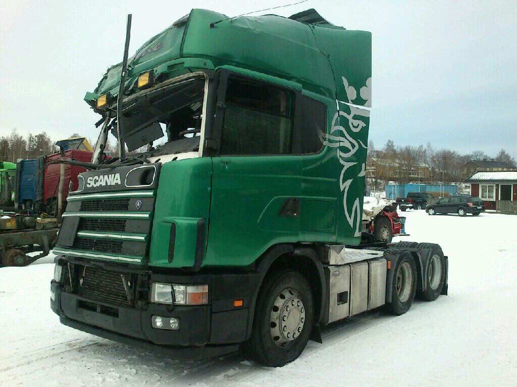 Scania 124 2004